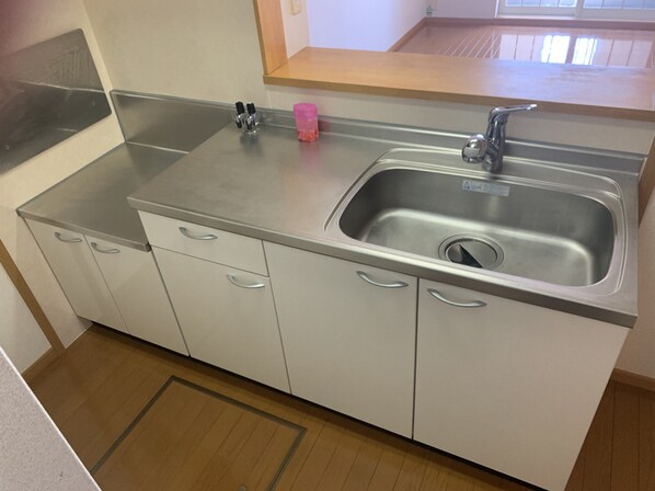 エレガンス・ヴィラAの物件内観写真